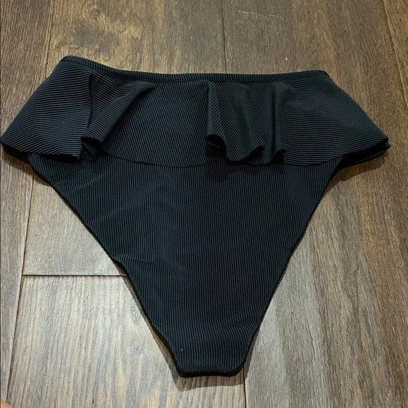 Beach Riot Black Ruffle Bikini Bottom - Picture 3 of 4